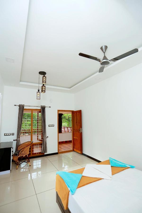Telma Beach Homestay Mararikulam Eksteriør bilde